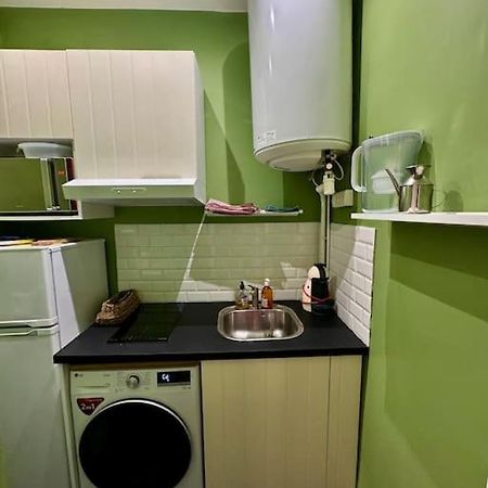 Appartement Au Coeur De Parigi Esterno foto